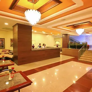 Austria 4* Tirana