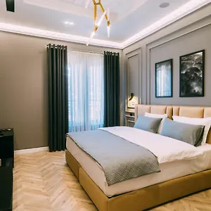 4* Otel Stela Center